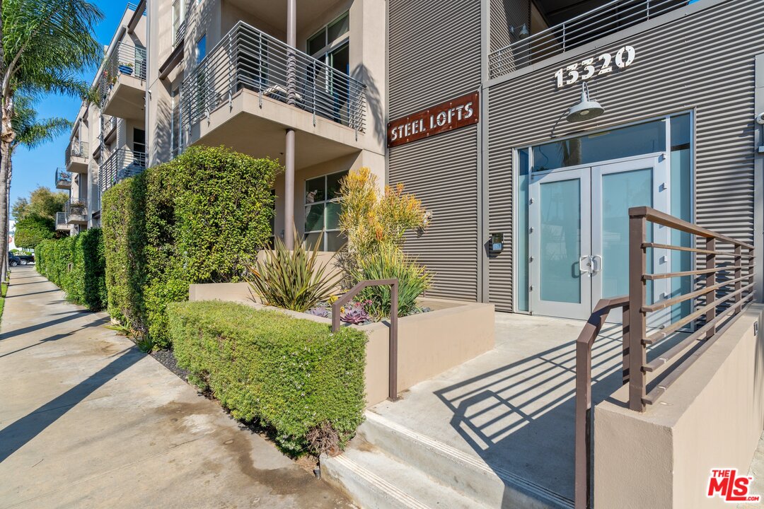 13320 Beach Avenue, Unit 306 Marina del Rey, CA 90292 - Photo 24 of 25