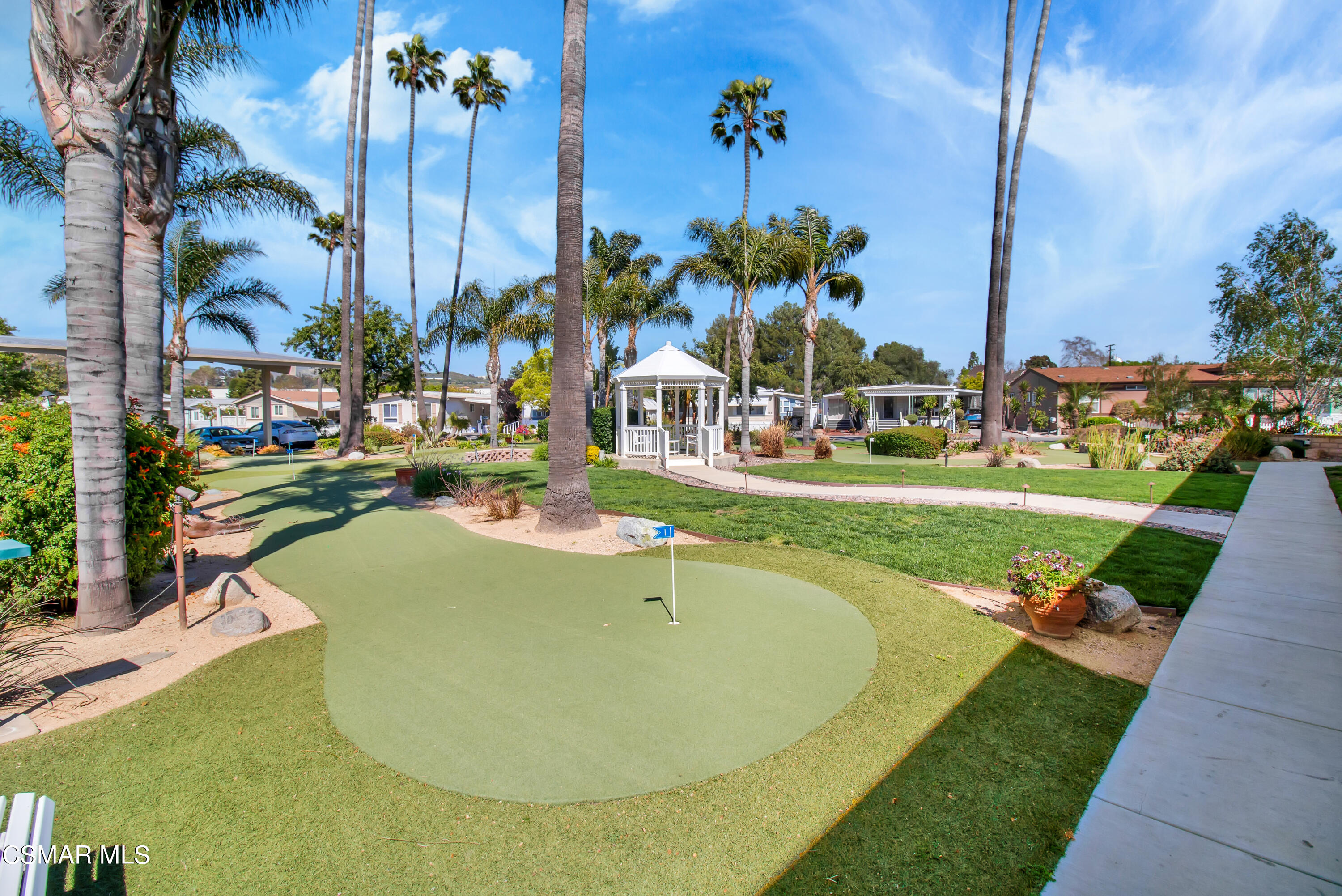 195 Tierra Rejada Road, Unit 194 Simi Valley, CA 93065 - Photo 16 of 16 Golf