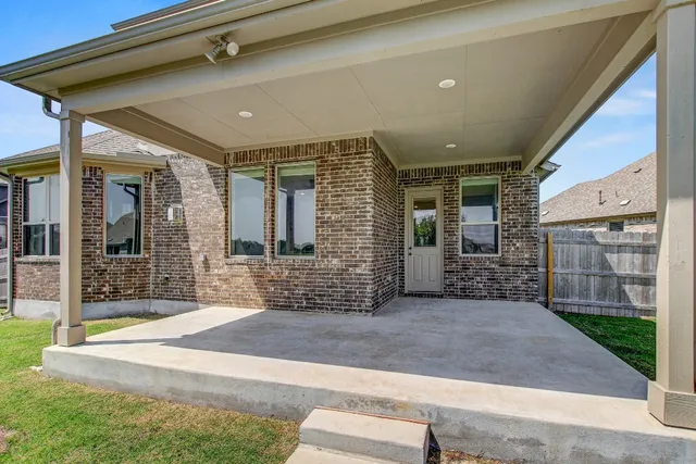 a view of entrance gate of house