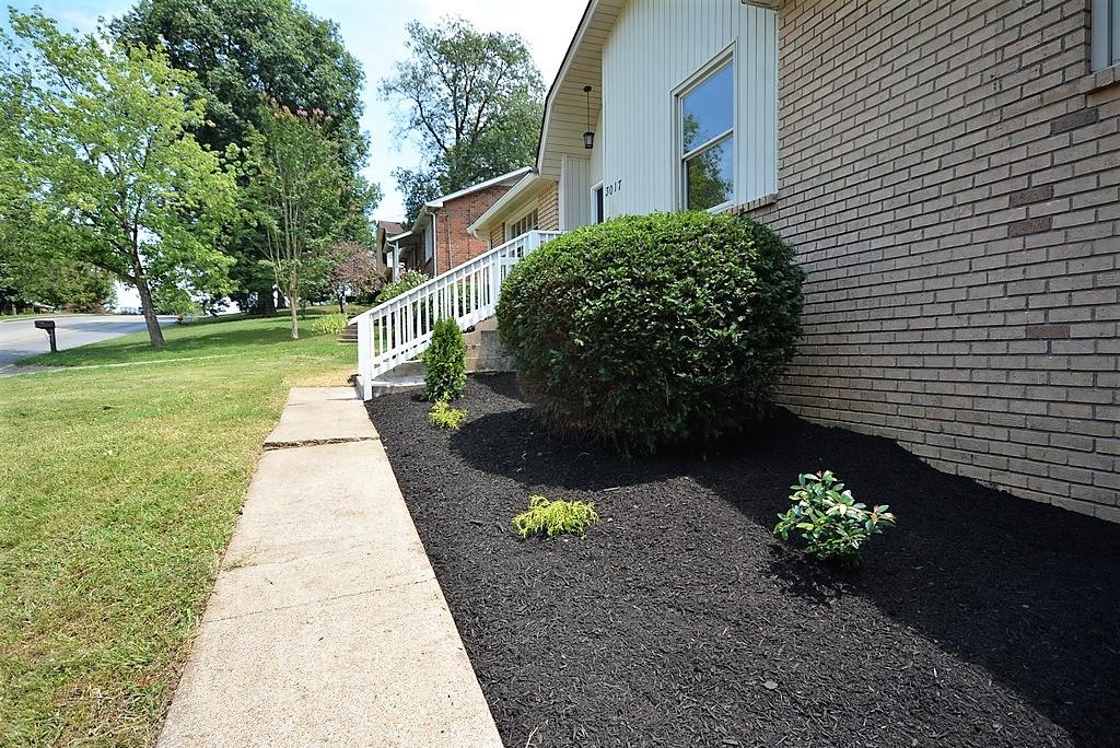 3017 Anderson Road Nashville, TN 37217 - Photo 29 of 29 a front view of a house with a yard