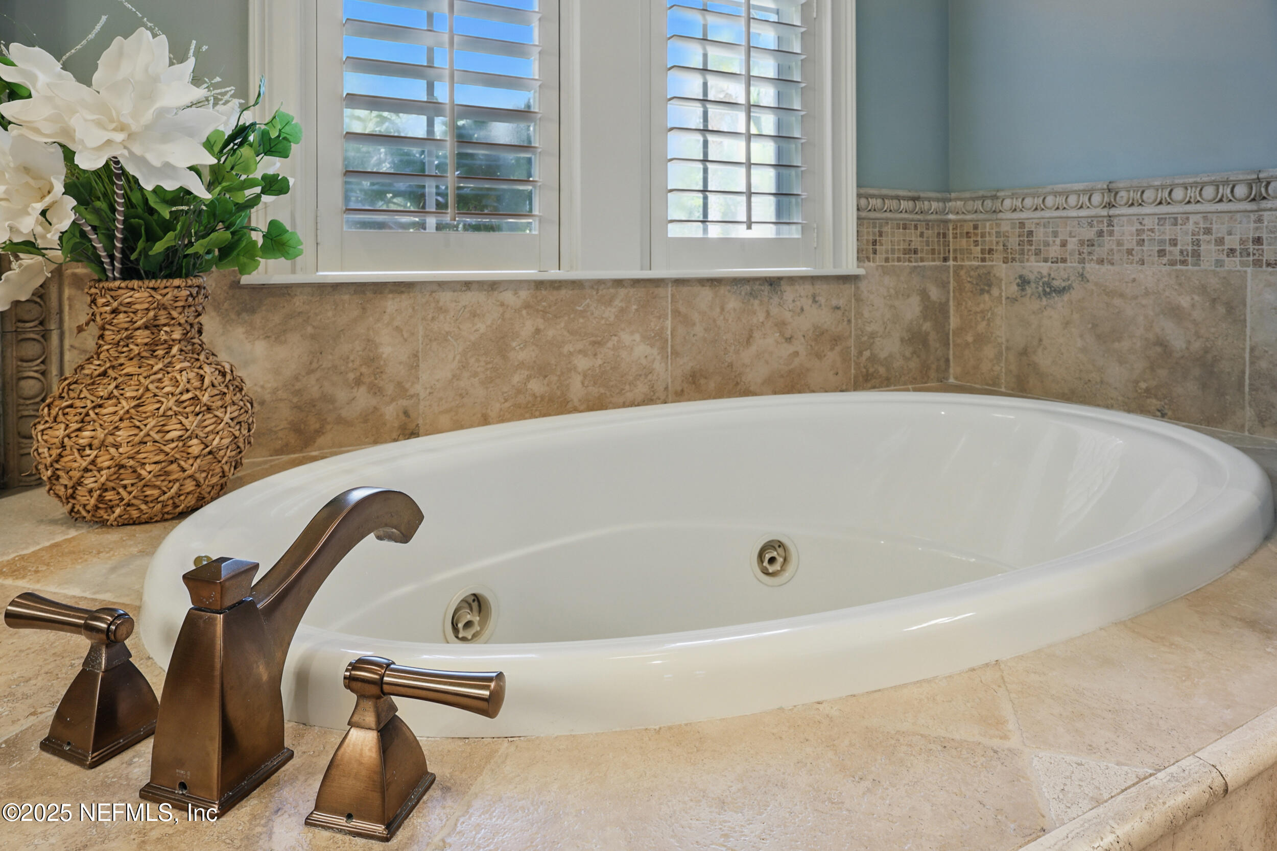 144 Corbata Lane St. Augustine, FL 32095 - Photo 37 of 137 Primary Garden Tub