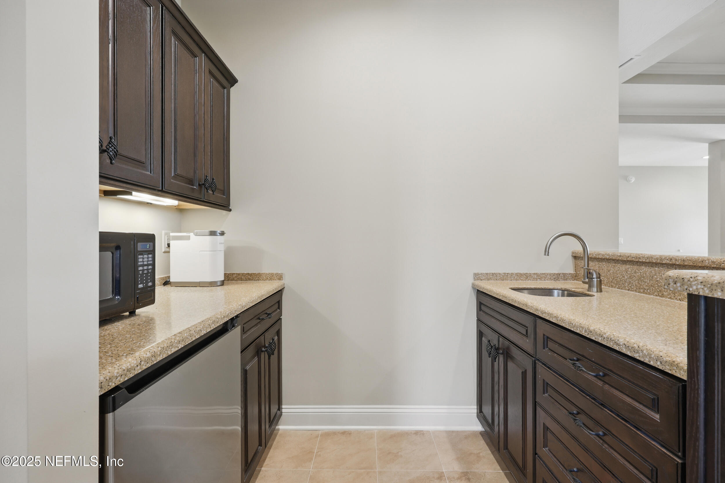 144 Corbata Lane St. Augustine, FL 32095 - Photo 62 of 137 Kitchenette