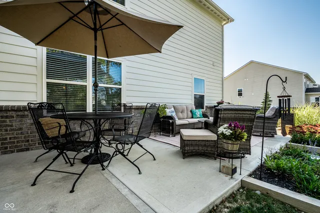 $450,000 | 9818 April Rose Drive, Fishers, IN 46040