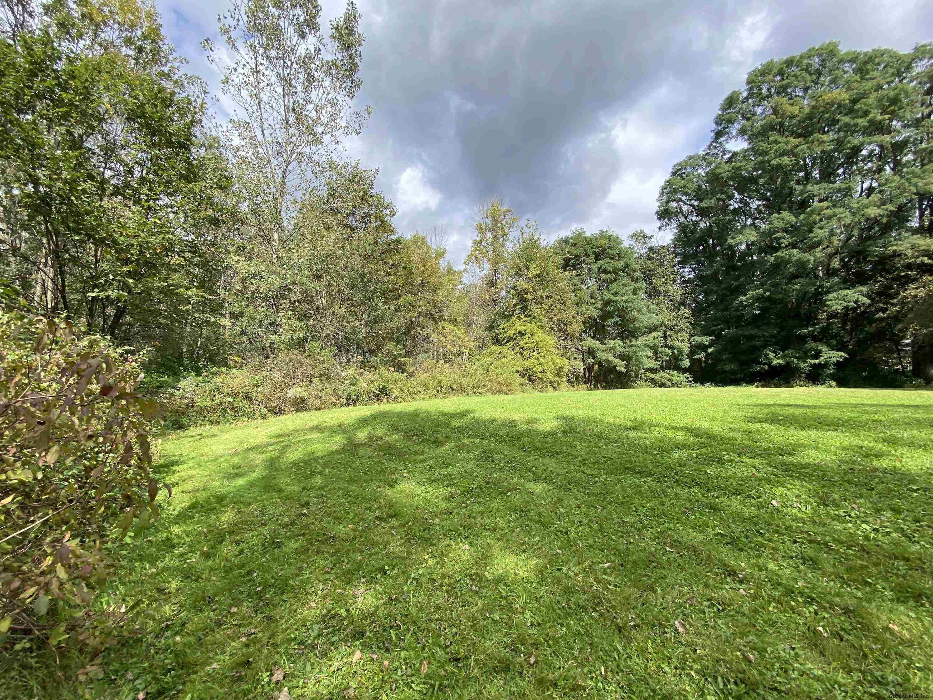 601 Pearse Road Niskayuna, NY 12309 - Photo 12 of 87 Photo 12