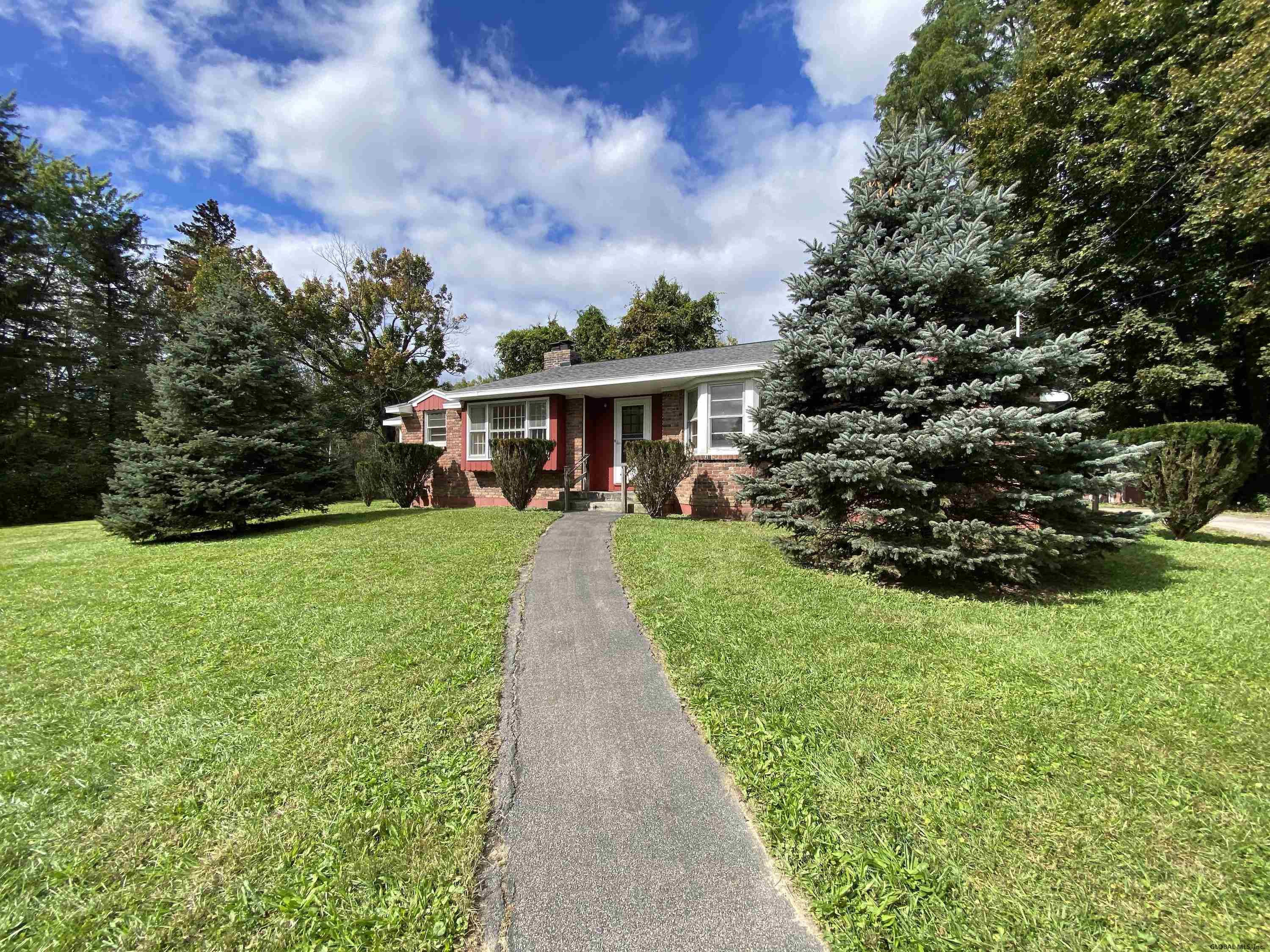 601 Pearse Road Niskayuna, NY 12309 - Photo 66 of 87 Photo 69