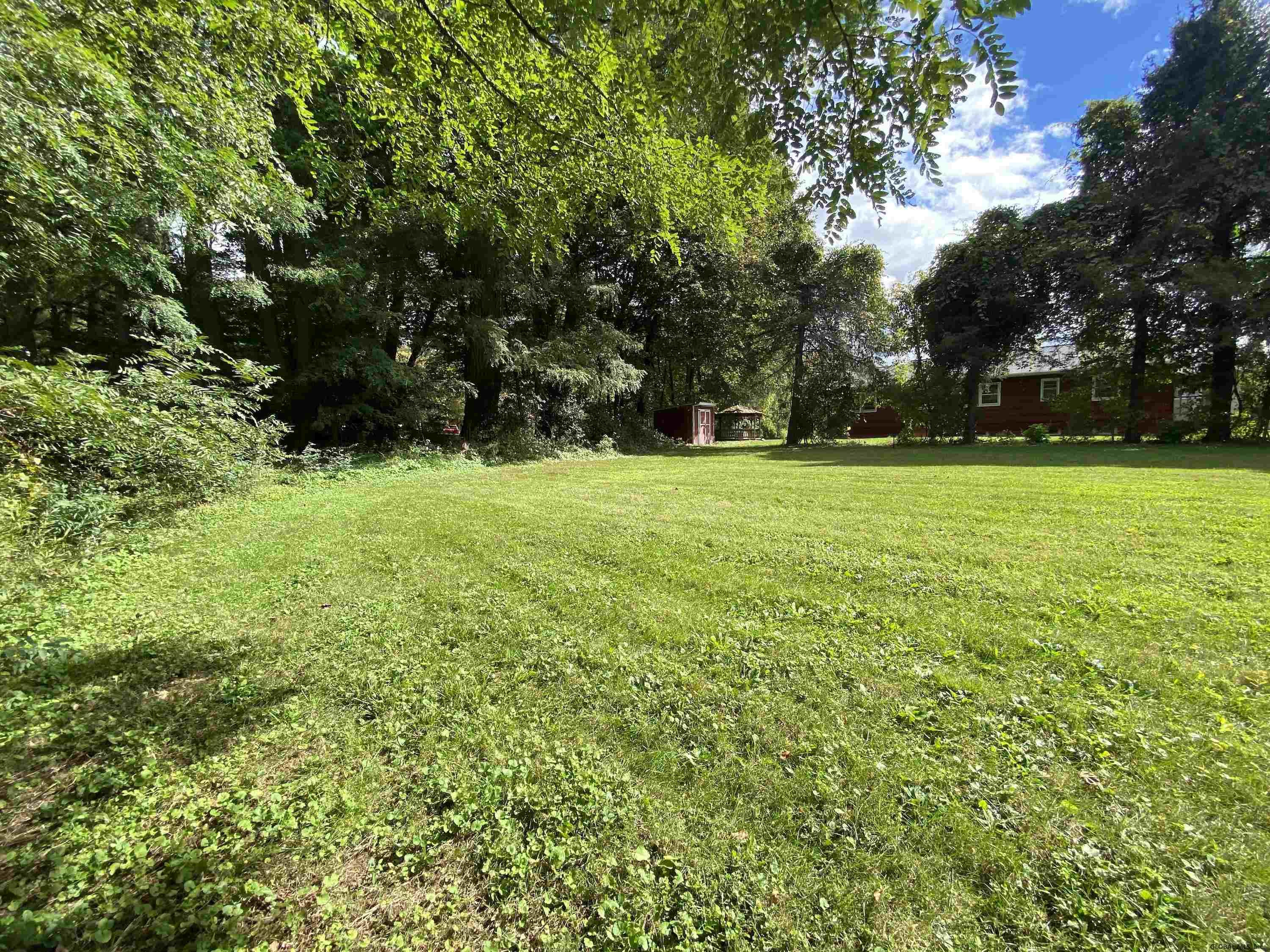 601 Pearse Road Niskayuna, NY 12309 - Photo 76 of 87 Photo 80