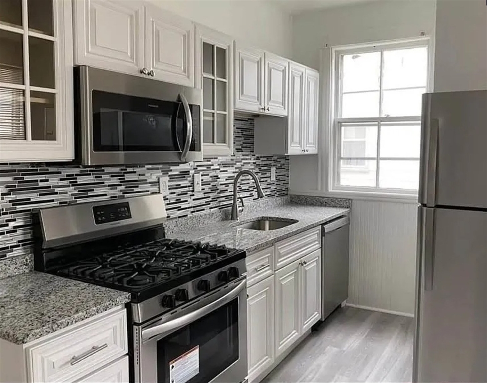 17 Michigan Avenue, Unit 2 Boston, MA 02121 - Photo 3 of 10