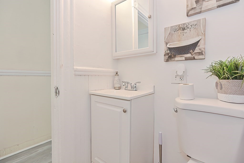 17 Michigan Avenue, Unit 2 Boston, MA 02121 - Photo 8 of 10