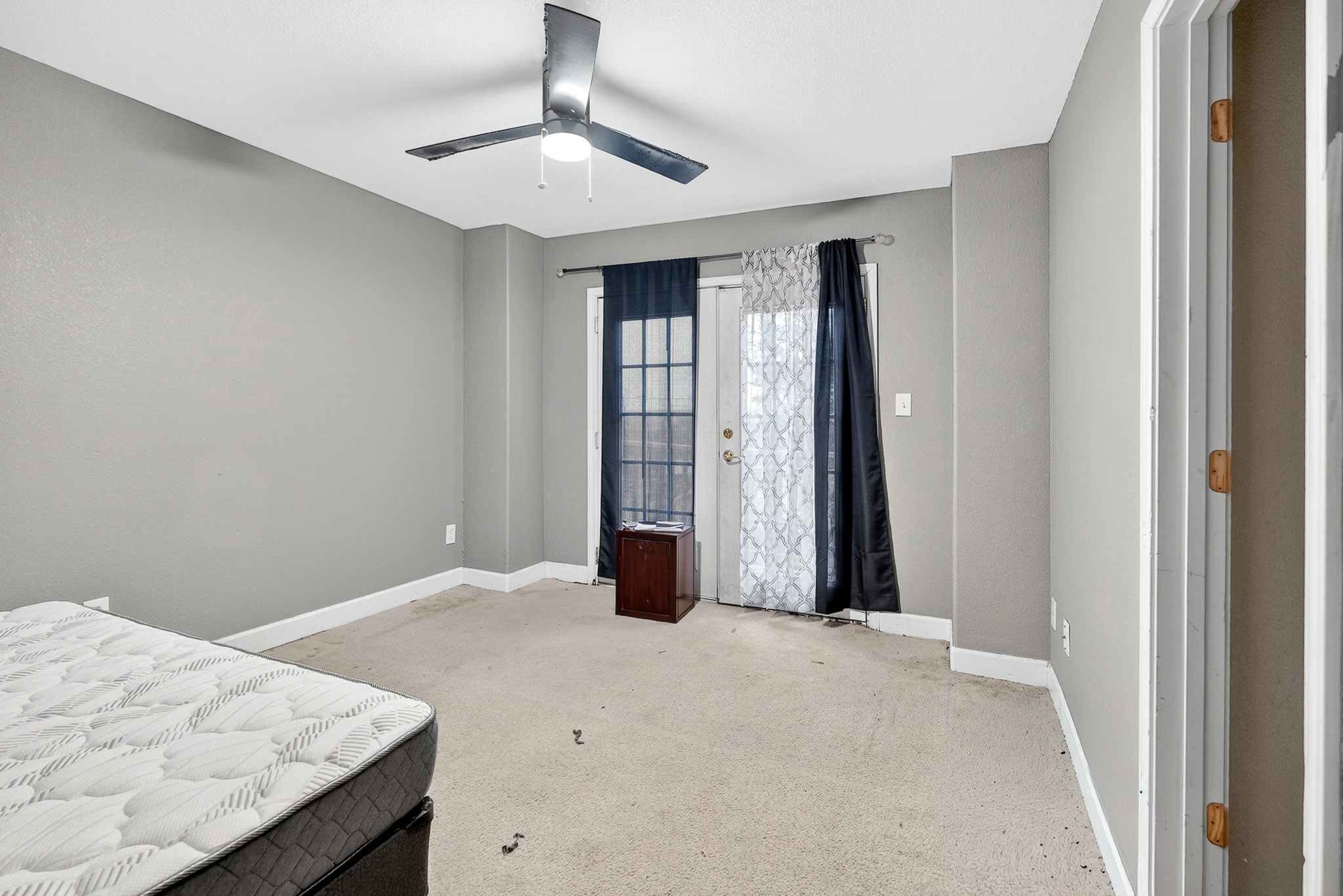 3811 Hawk View Street Round Rock, TX 78665 - Photo 11 of 20 a view of an empty room