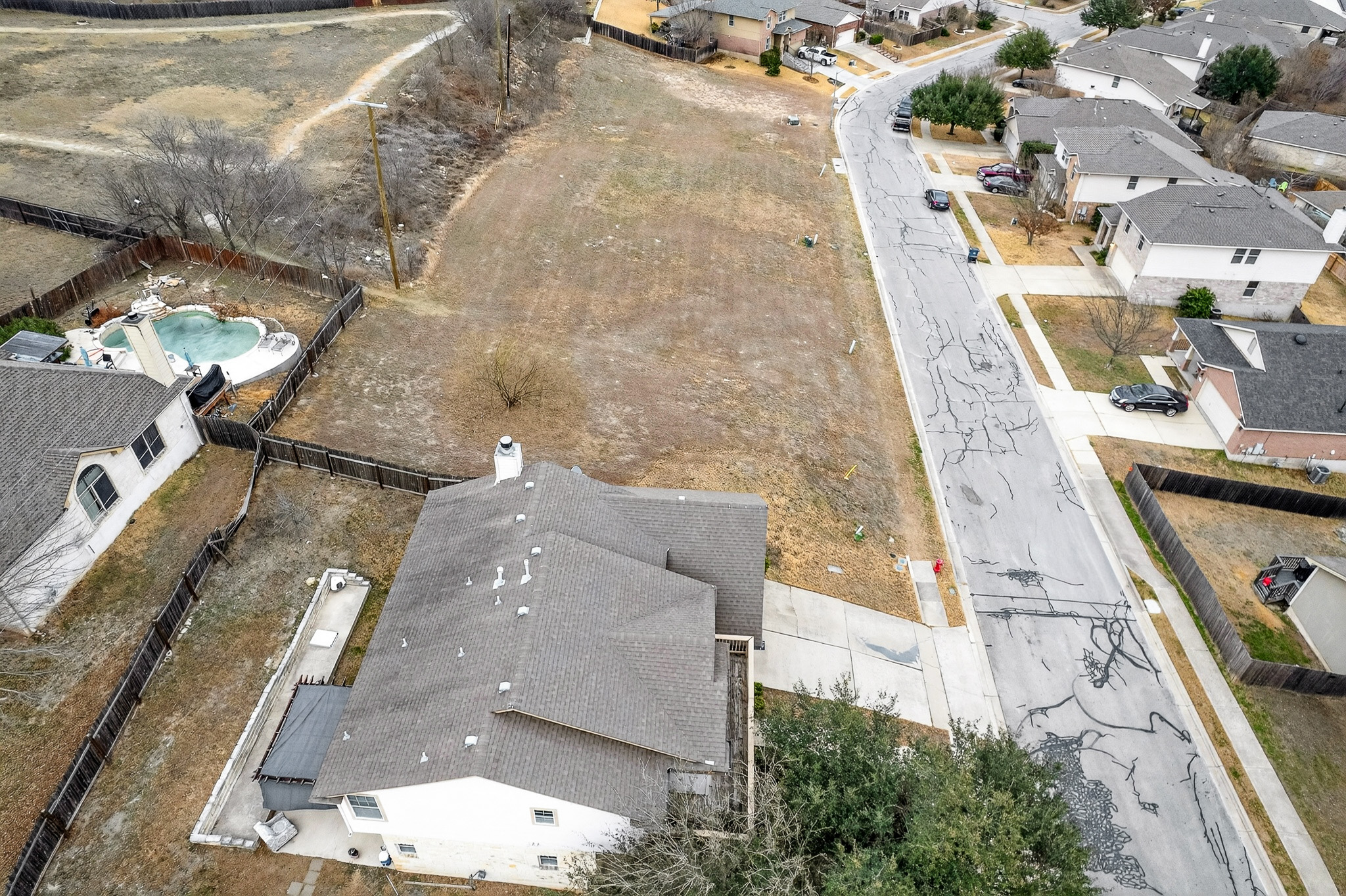 3811 Hawk View Street Round Rock, TX 78665 - Photo 18 of 20 an aerial view of a residential houses with outdoor space