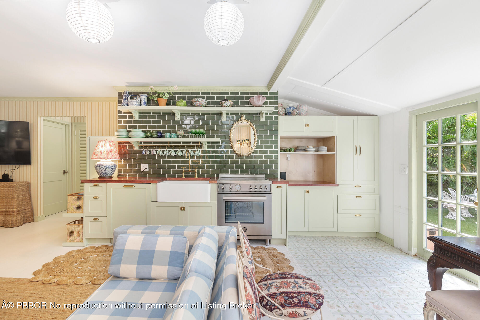 744 Avon Road West Palm Beach, FL 33401 - Photo 4 of 15 low-17