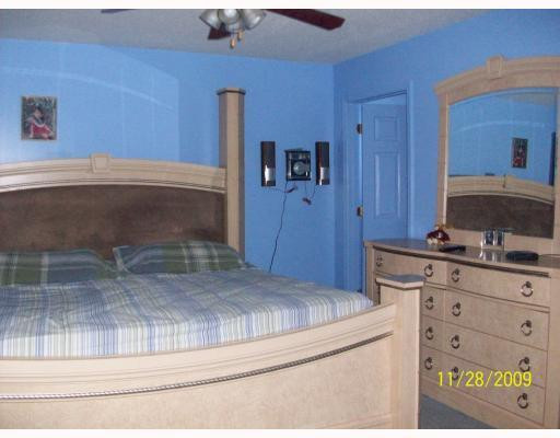 1900 Bacom Point Road Pahokee, FL 33476 - Photo 5 of 10 Bedroom Master