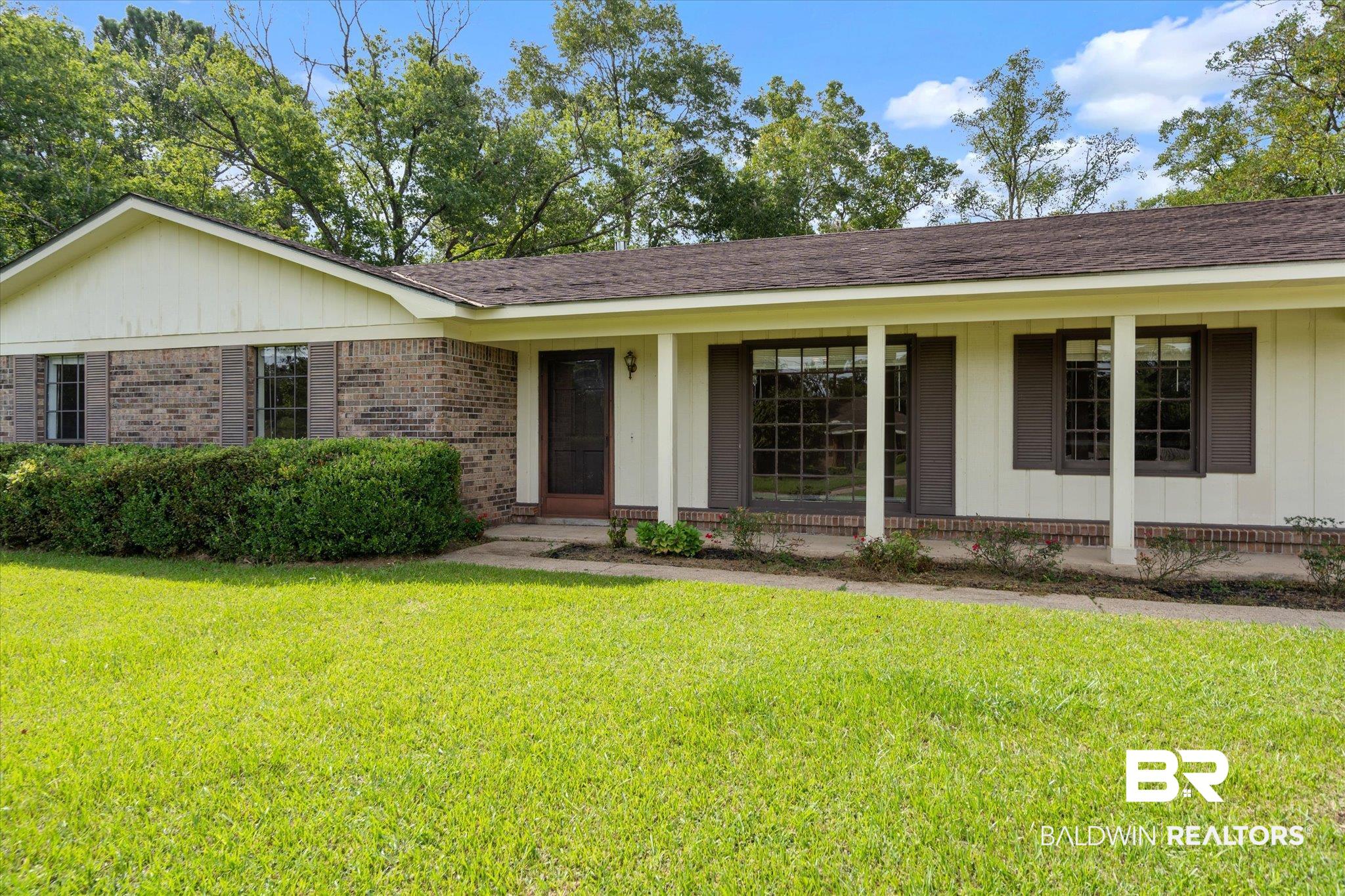 8261 Camille Court Mobile, AL 36695 - Photo 2 of 22