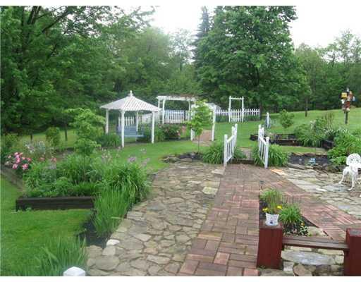2141 Hookstown Grade Road Clinton, PA 15026 - Photo 2 of 18 Yard/Garden.