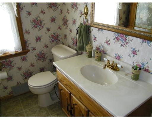 2141 Hookstown Grade Road Clinton, PA 15026 - Photo 10 of 18 Master Bath/Spa.