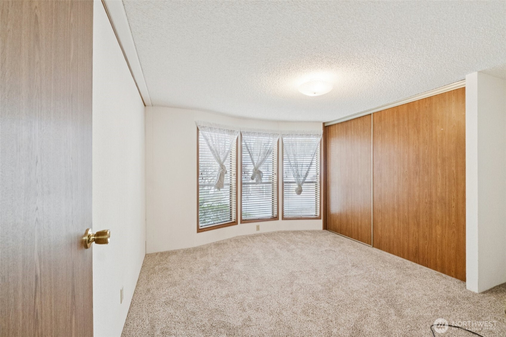 1427 100th Street Southwest, Unit 154 Everett, WA 98204 - Photo 16 of 30