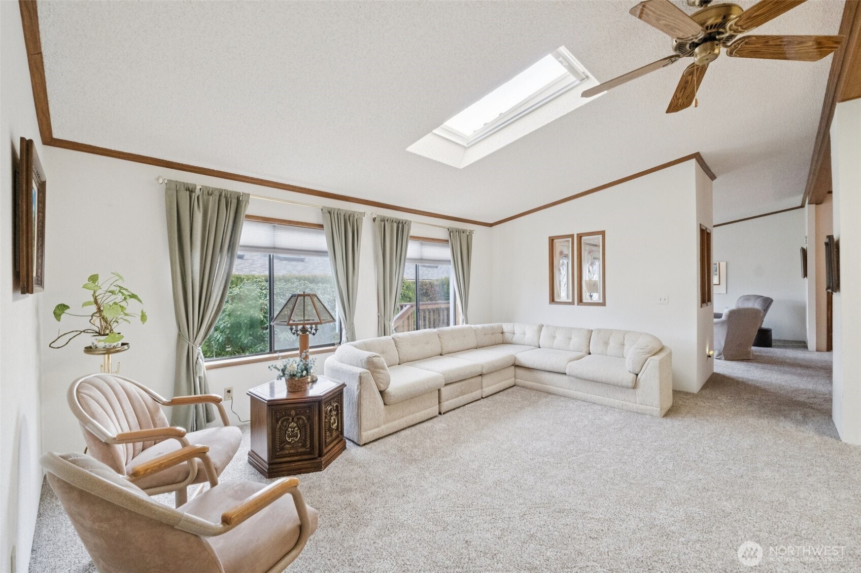 1427 100th Street Southwest, Unit 154 Everett, WA 98204 - Photo 5 of 30