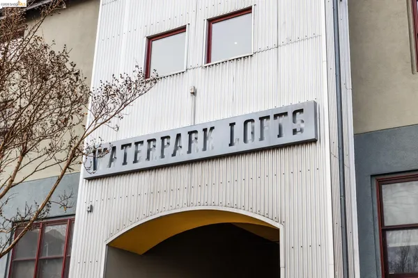 a view of entryway