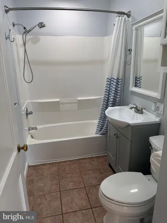 $2,400 | 415 Washington Avenue, Sellersville, PA 18960
