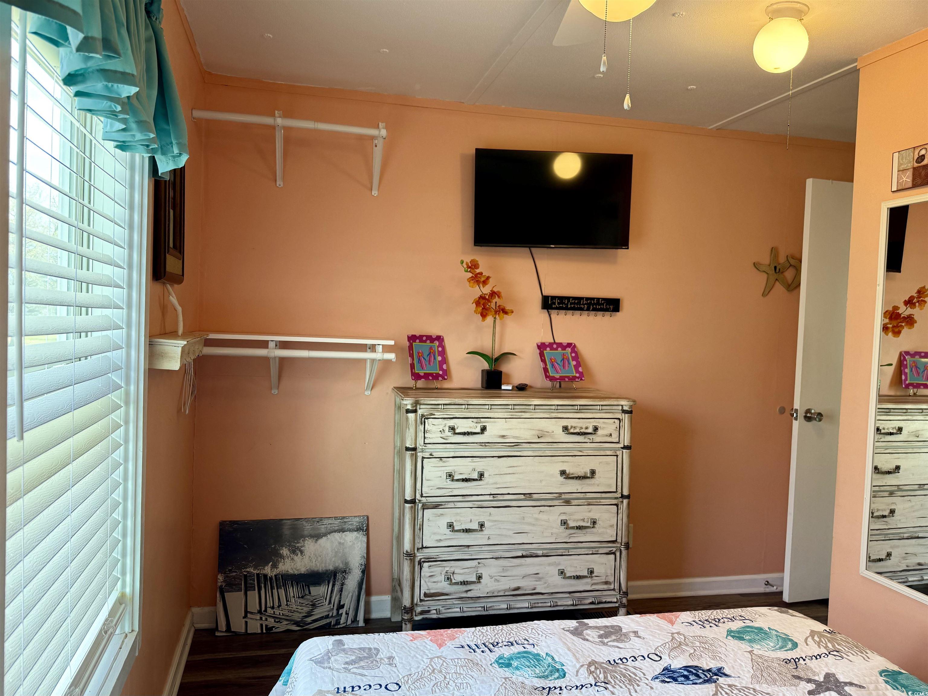 272 Flamingo Surfside Beach, SC 29575 - Photo 20 of 39 Bedroom featuring baseboards