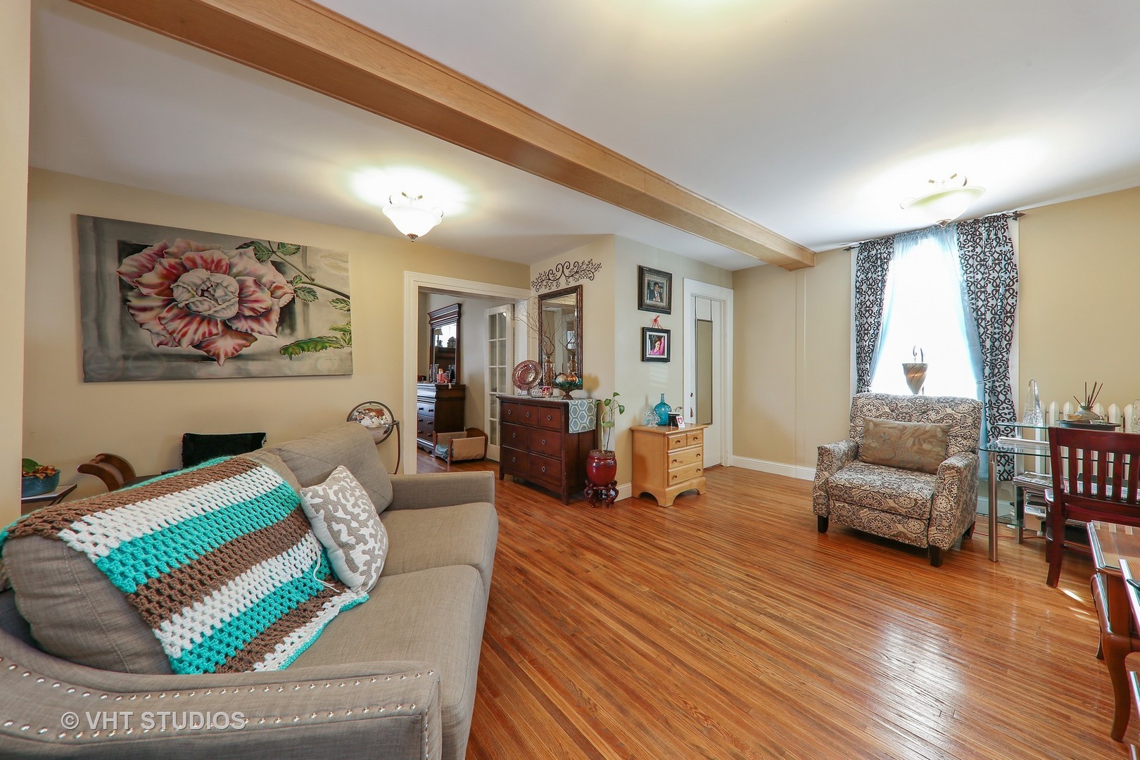 1141 South State Street Lockport, IL 60441 - Photo 5 of 15 a living room with furniture and wooden floor