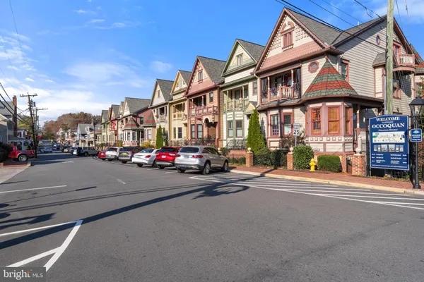 $775,000 | 8305 Allerdale Court, Lorton, VA 22079