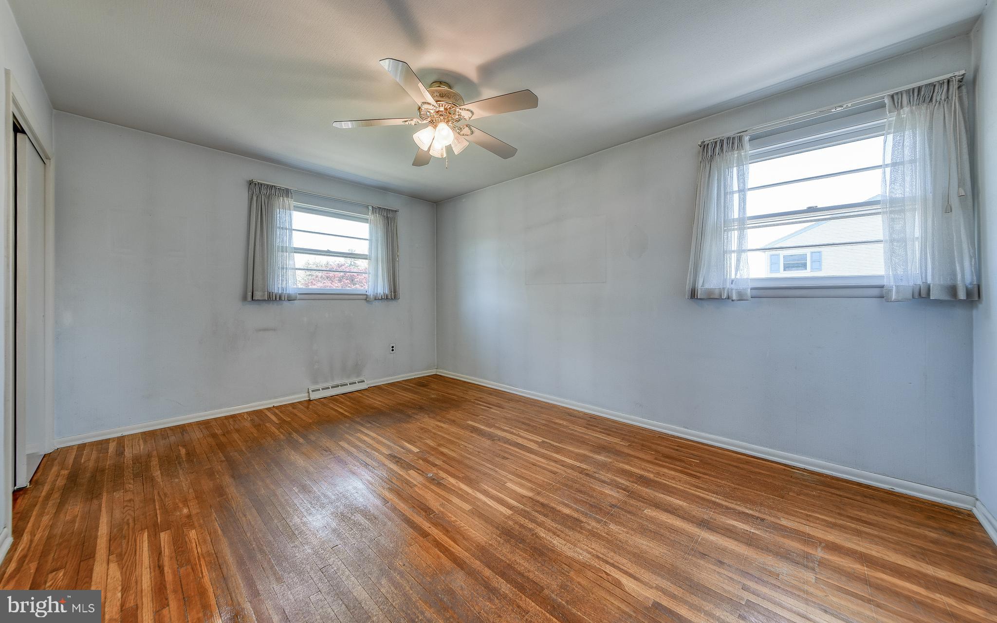 448 Lawrence Road Huntingdon Valley, PA 19006 - Photo 23 of 42 Gallery Image 23