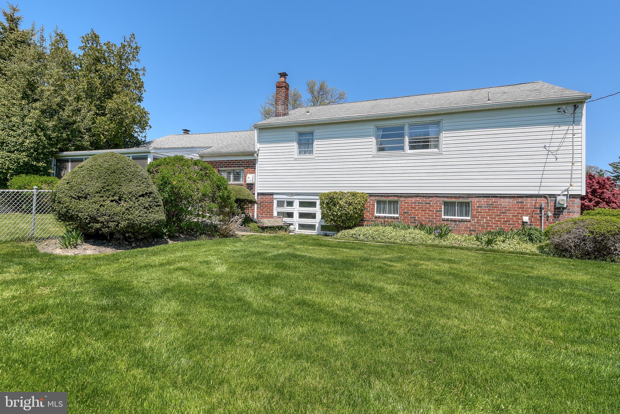 448 Lawrence Road Huntingdon Valley, PA 19006 - Photo 33 of 42 Gallery Image 33