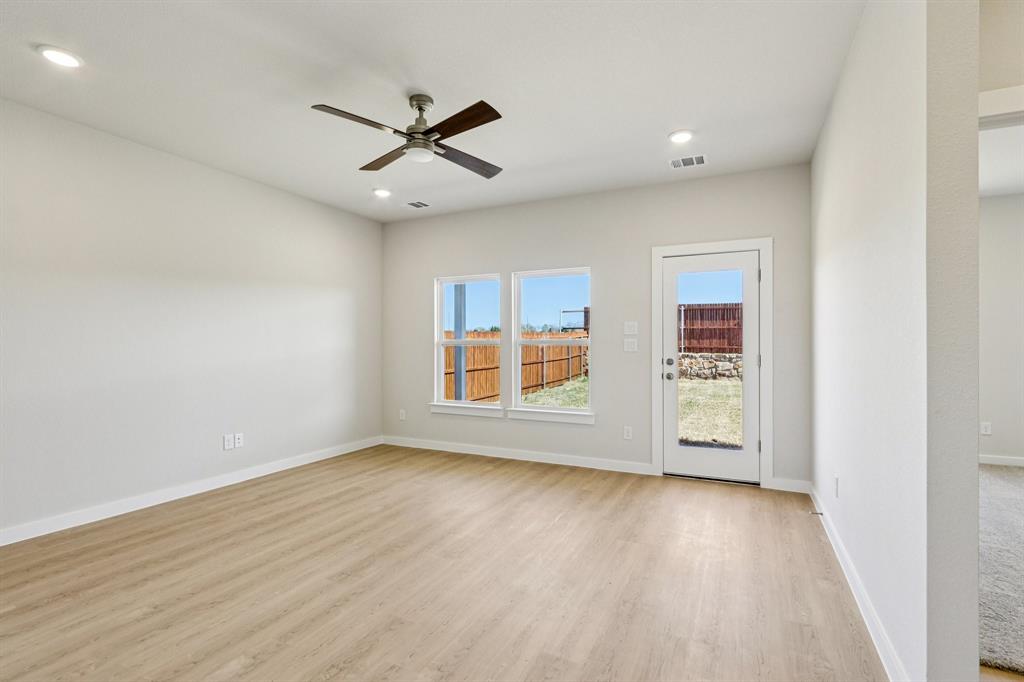 2213 Trailside Drive Sherman, TX 75092 - Photo 11 of 40