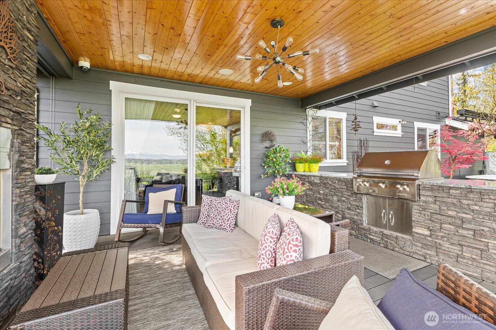 11733 Seattle Hill Road Snohomish, WA 98296 - Photo 7 of 40