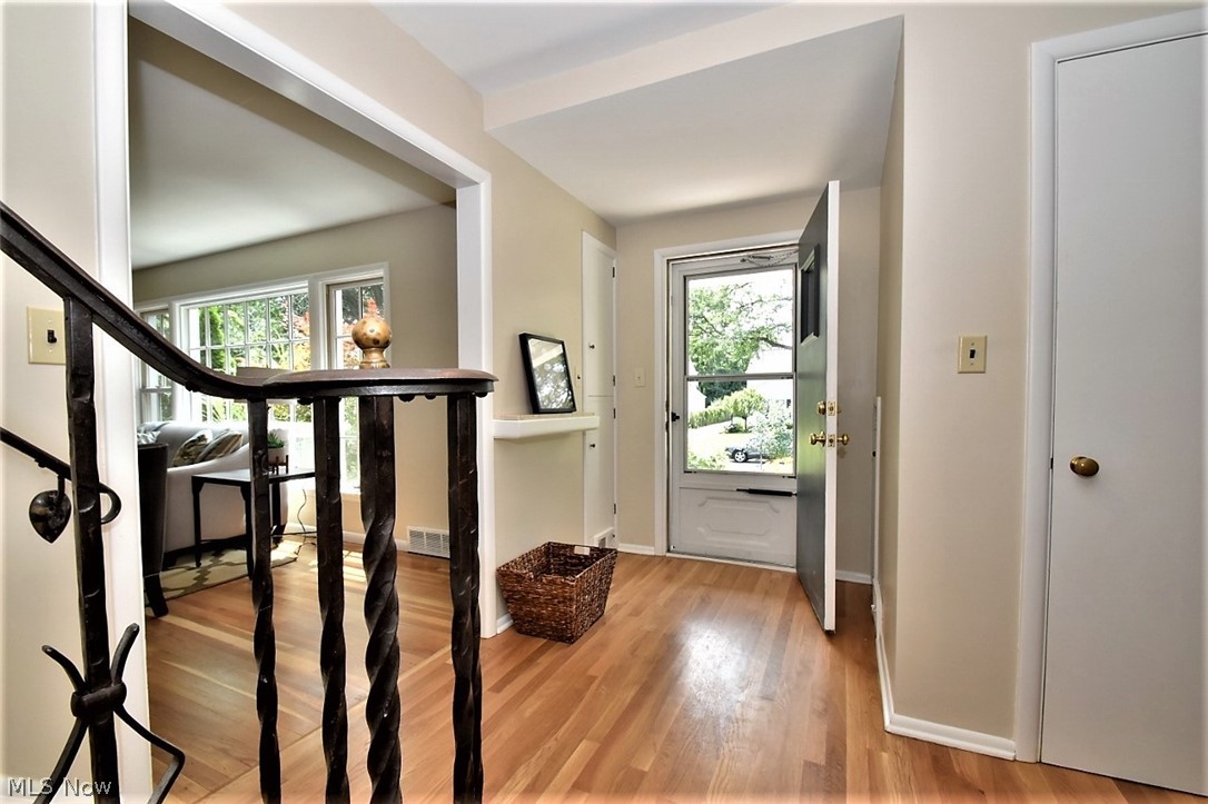 21961 Rye Road Beachwood, OH 44122 - Photo 2 of 25 Gallery Image 2