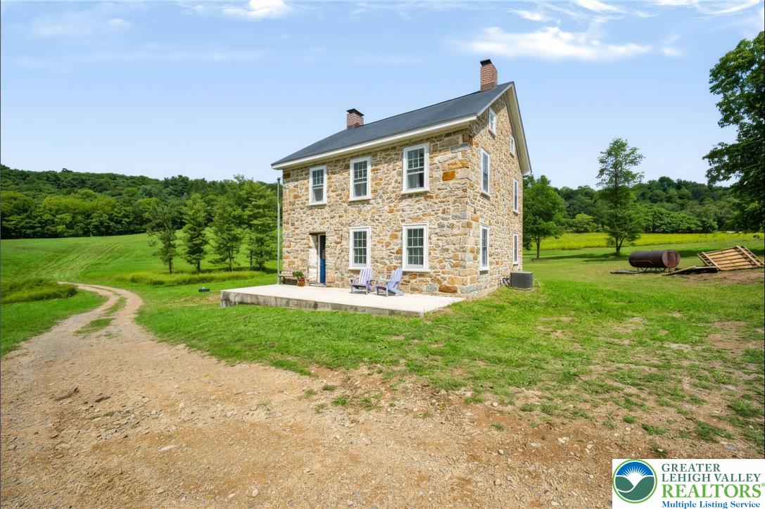 183 Ziegler Road Lehighton, PA 18235 - Photo 3 of 47 Gallery Image 3