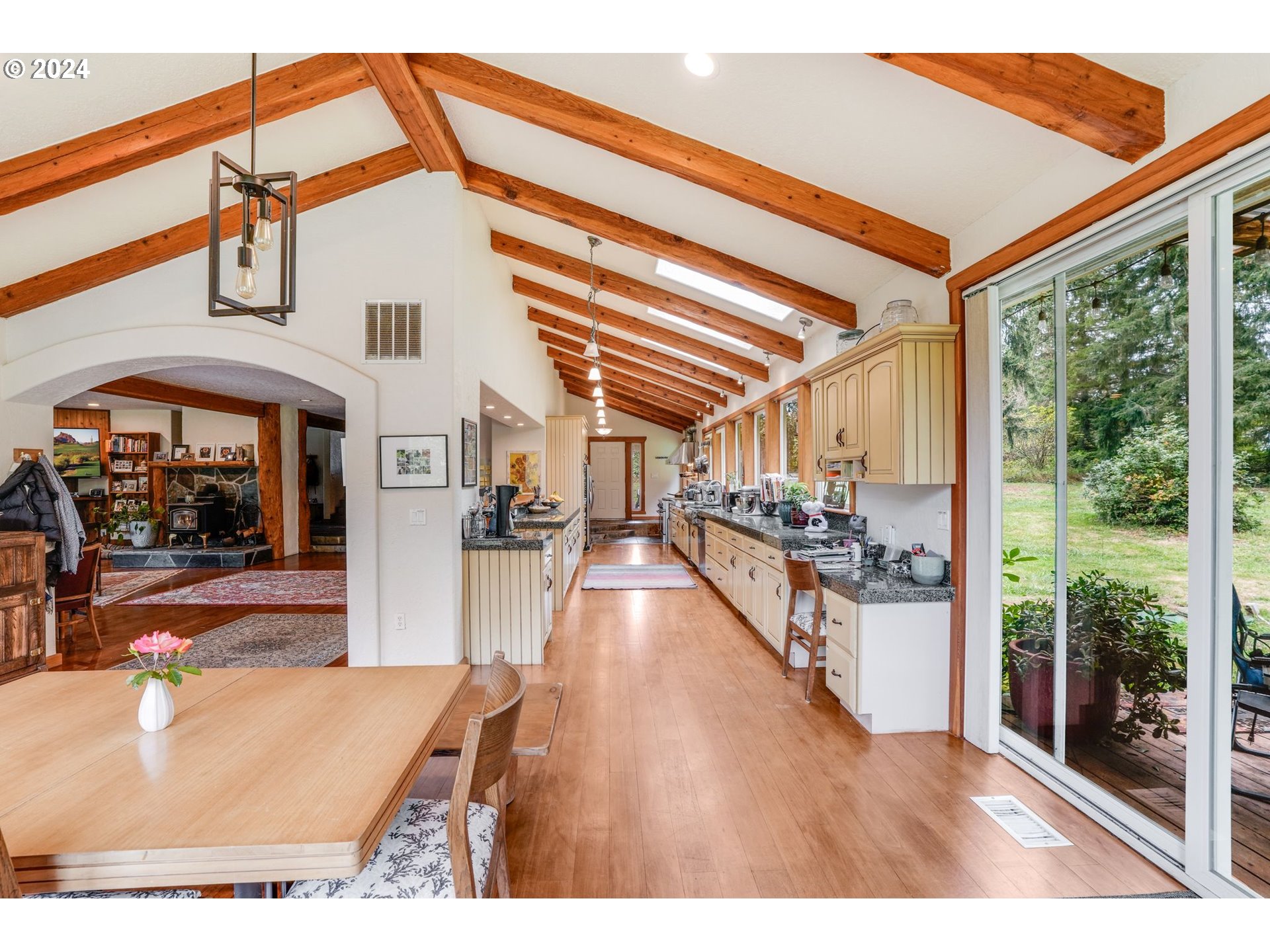 2625 Northeast Goodwin Road Camas, WA 98607 - Photo 3 of 18 Gallery Image 3