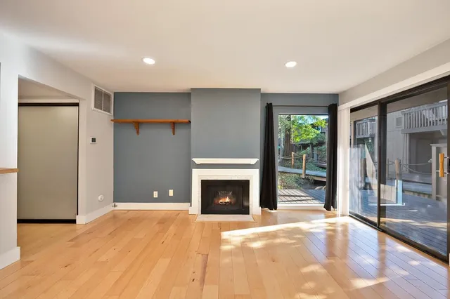 $199,000 | 915 Fulton Avenue, Unit 449, Sacramento, CA 95825