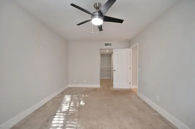 $199,000 | 915 Fulton Avenue, Unit 449, Sacramento, CA 95825