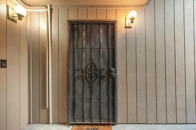 $199,000 | 915 Fulton Avenue, Unit 449, Sacramento, CA 95825