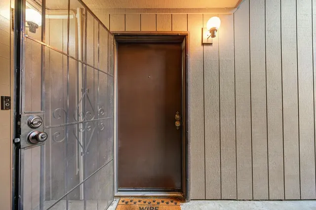 $199,000 | 915 Fulton Avenue, Unit 449, Sacramento, CA 95825