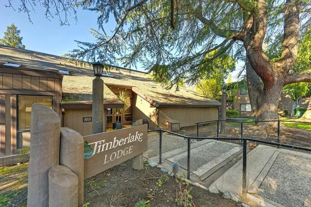 $199,000 | 915 Fulton Avenue, Unit 449, Sacramento, CA 95825