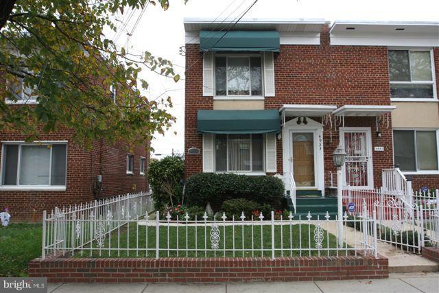 4933 Sargent Road Northeast Washington, DC 20017 - Photo 17 of 26 Exterior (General)