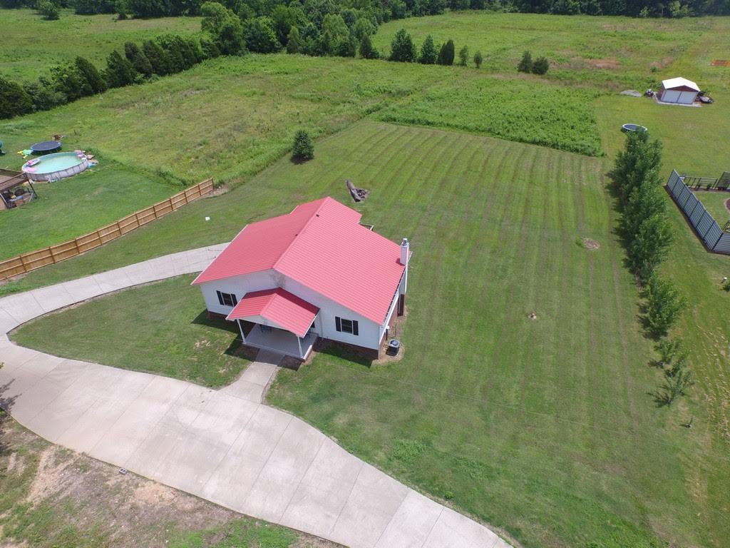 89 Spring Creek Road Waverly, TN 37185 - Photo 1 of 27 Gallery Image 1