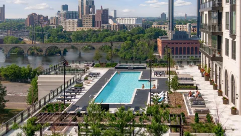 $1,090,000 | 1111 West River Parkway, Unit 23D, Minneapolis, MN 55415