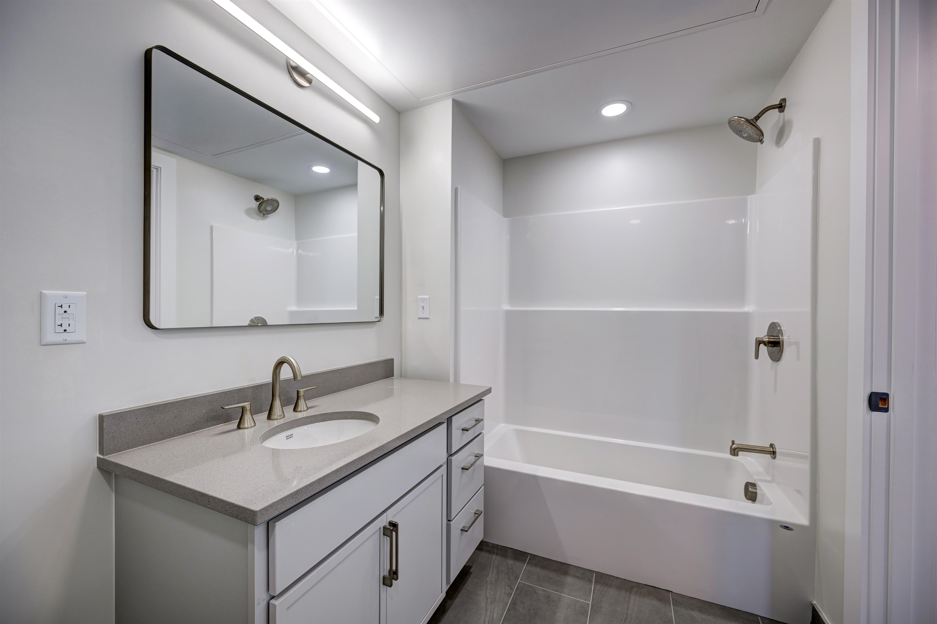 2059 Lafayette Road, Unit 203 Portsmouth, NH 03801 - Photo 26 of 26