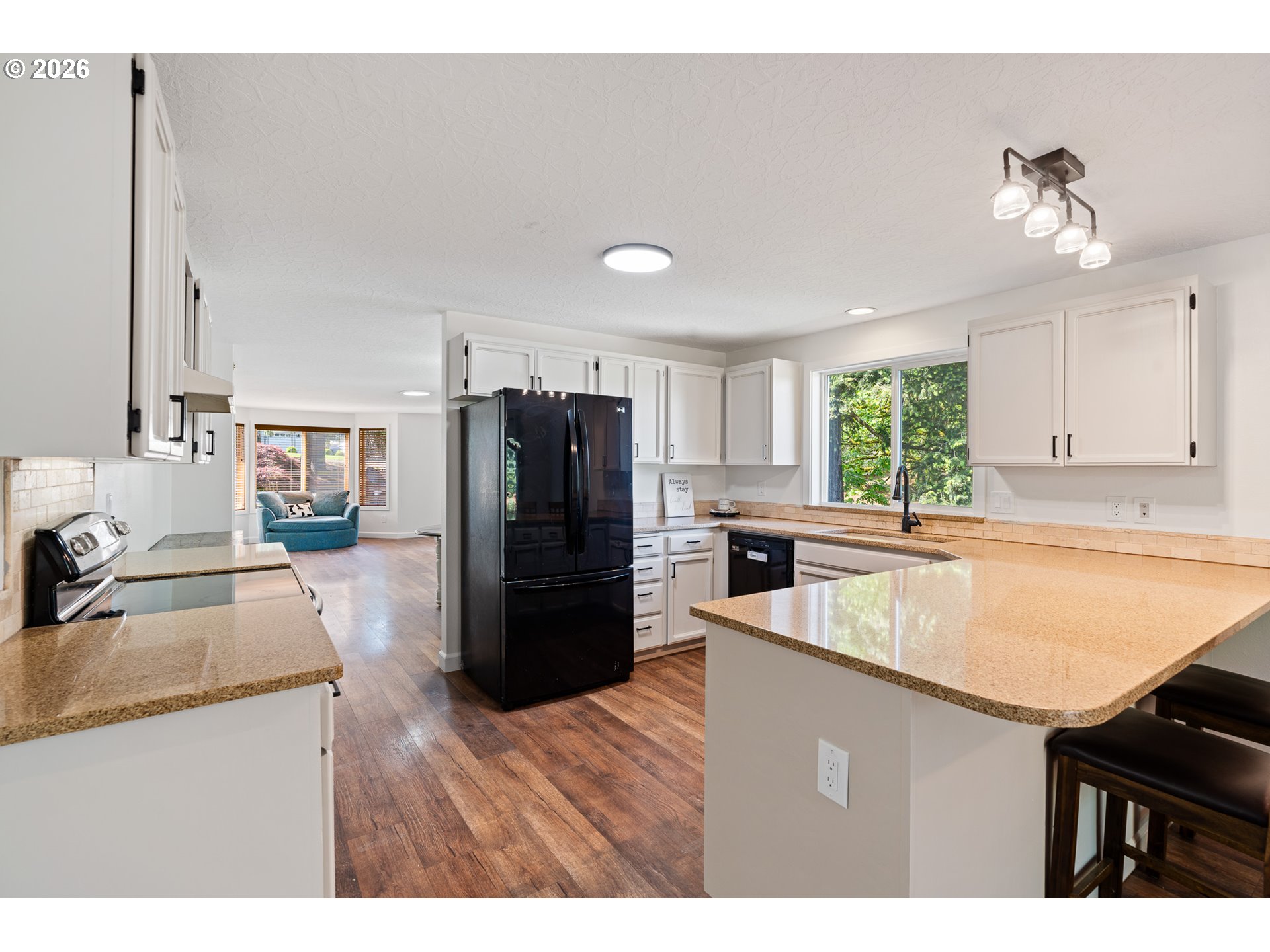 1316 Northwest Maple Lane Camas, WA 98607 - Photo 15 of 44 Kitchen