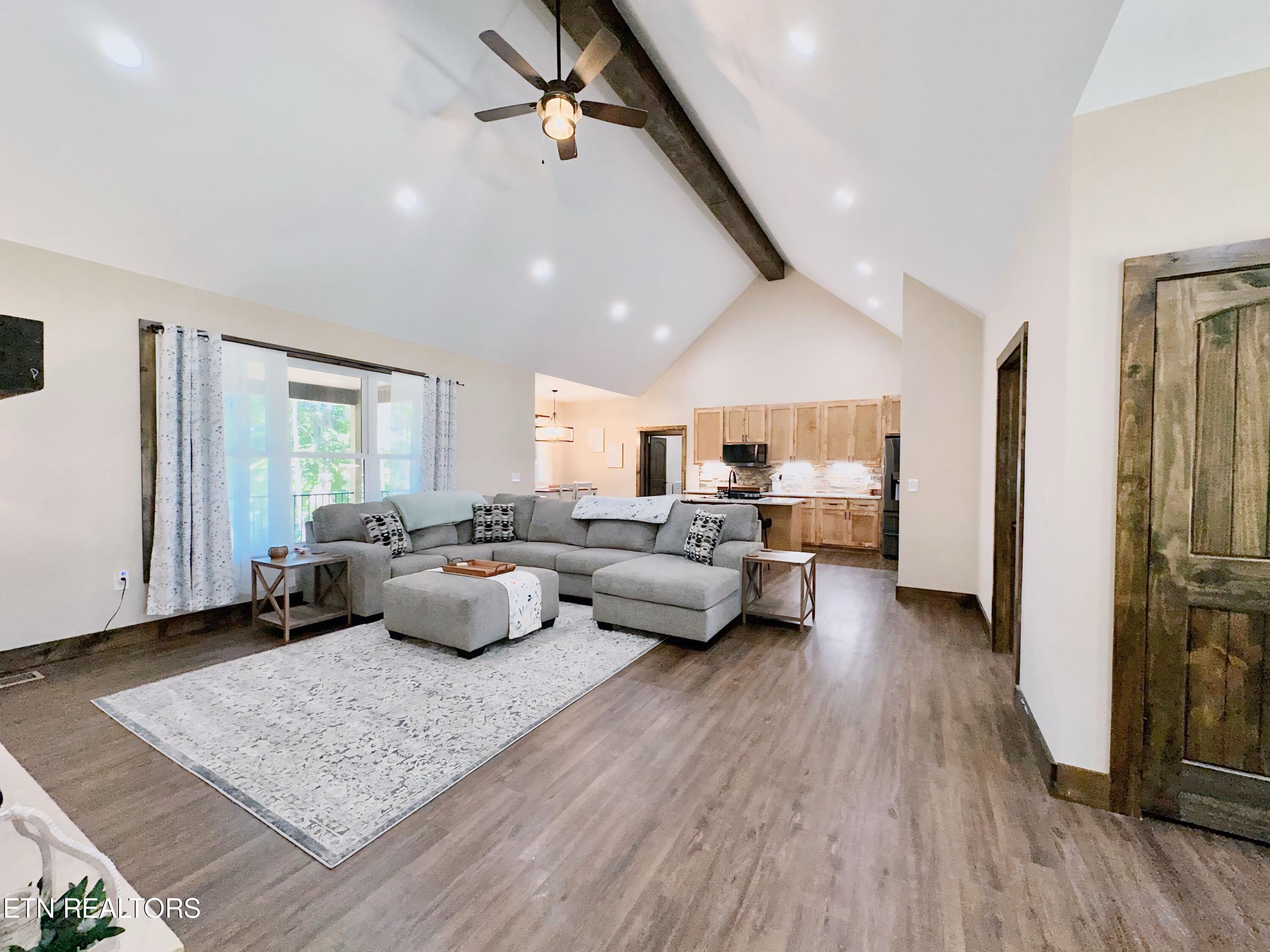 1063 Wilderness Road Friendsville, TN 37737 - Photo 6 of 43 Living Room