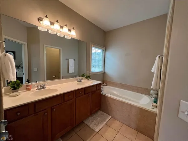 $2,850 | 5282 Kershaw Court Southeast, Unit 1, Atlanta, GA 30339