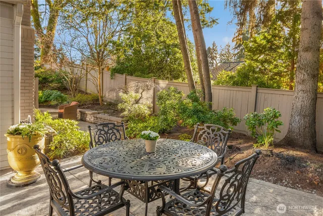 $2,098,000 | 1708 Bellevue Way Northeast, Bellevue, WA 98004