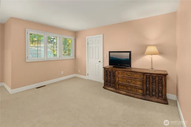 $2,098,000 | 1708 Bellevue Way Northeast, Bellevue, WA 98004