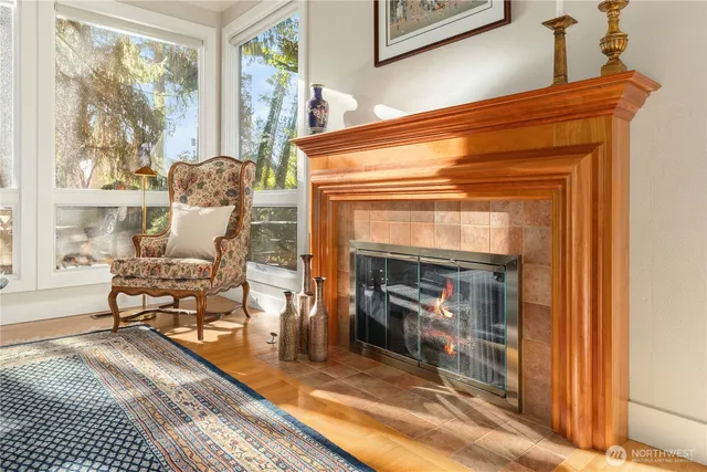 $2,098,000 | 1708 Bellevue Way Northeast, Bellevue, WA 98004