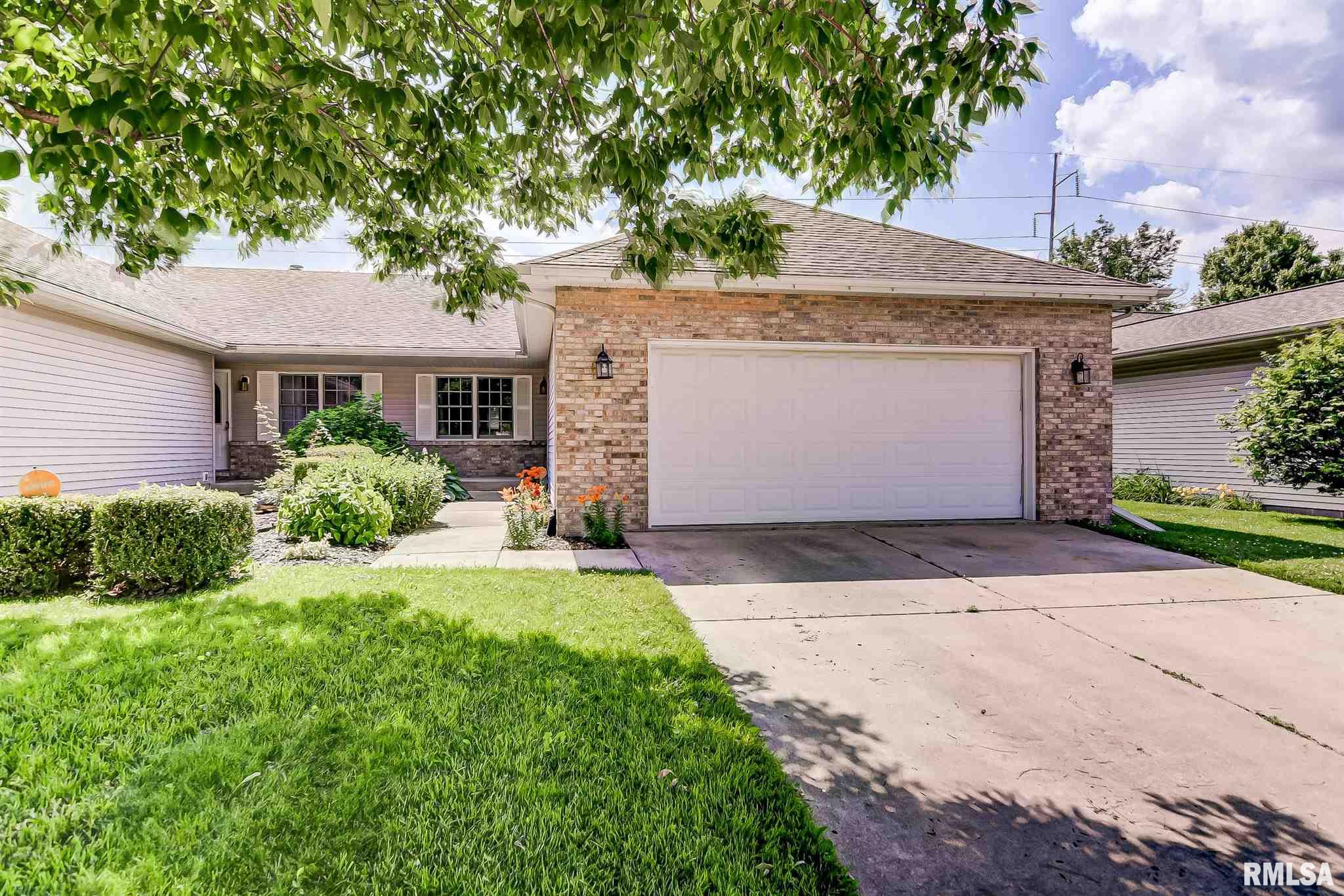 4309 Pickfair Road Springfield, IL 62703 - Photo 1 of 24