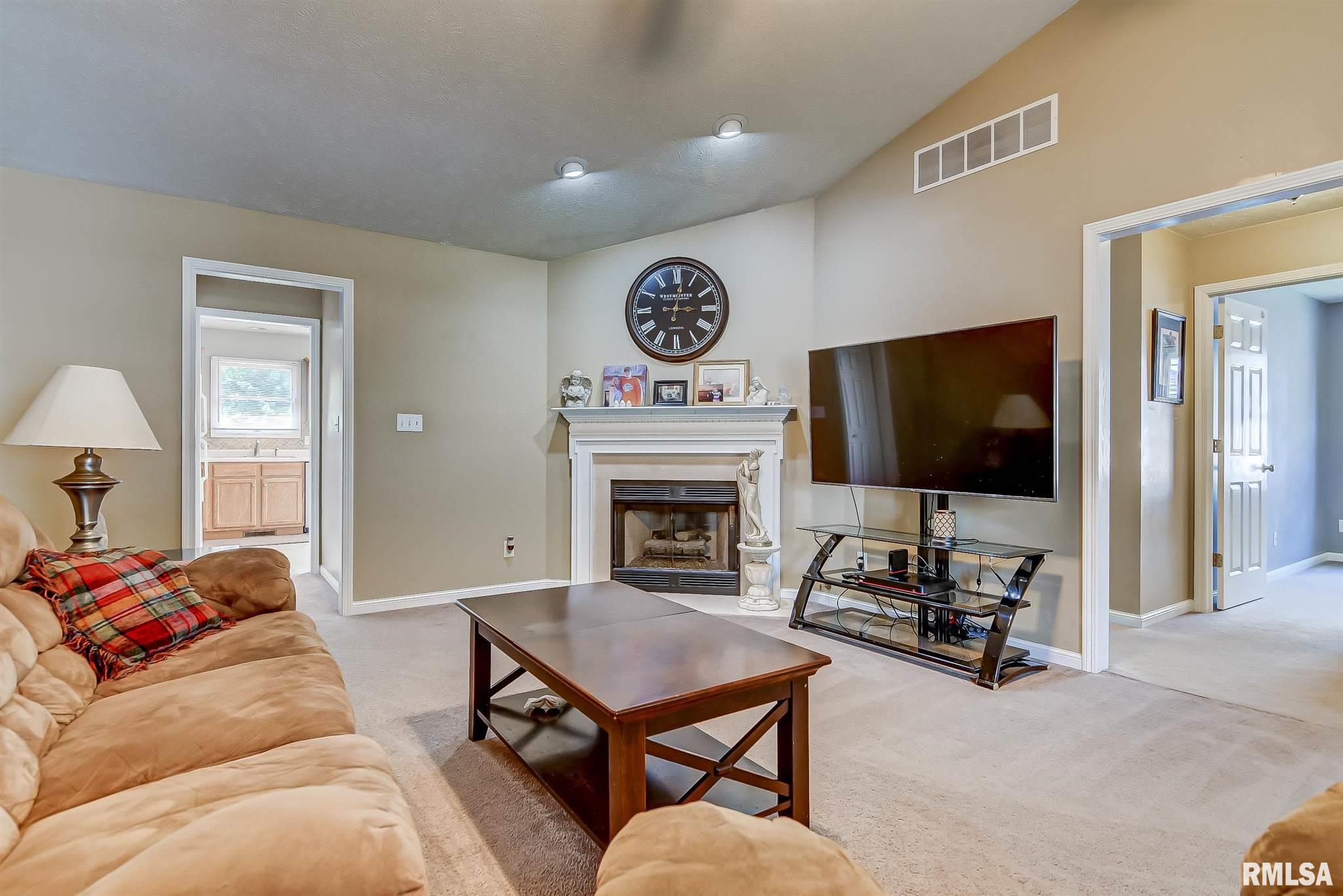 4309 Pickfair Road Springfield, IL 62703 - Photo 5 of 24